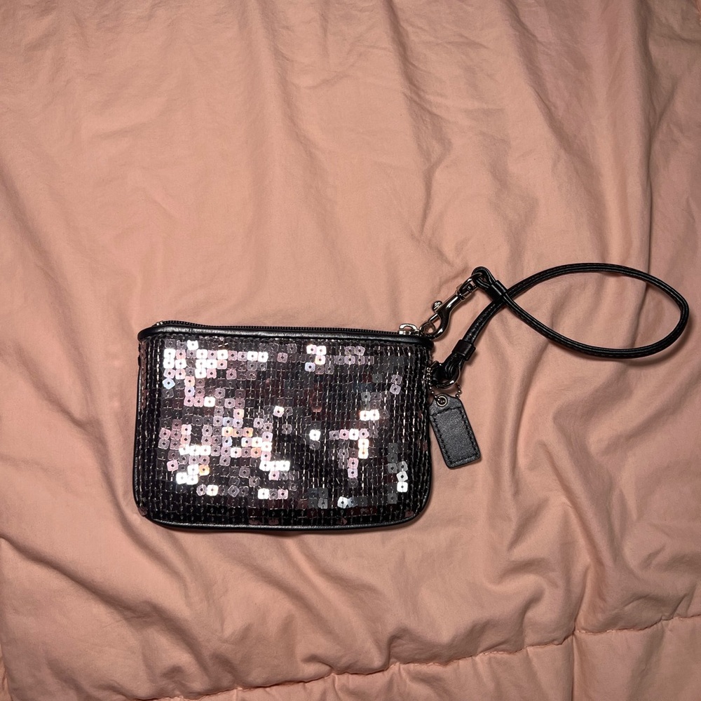 Coach wristlet - Picture 2 of 3